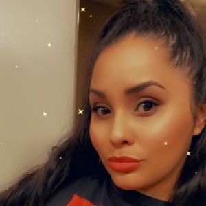 Meet your Posher, Ilianna